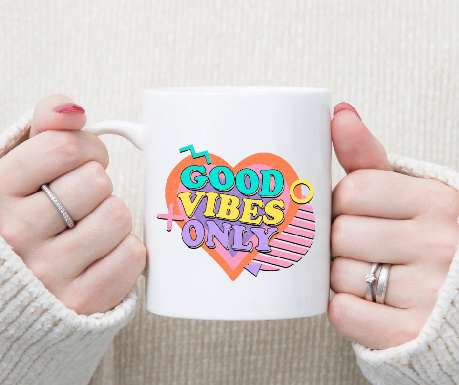 Retro good vibes only mug