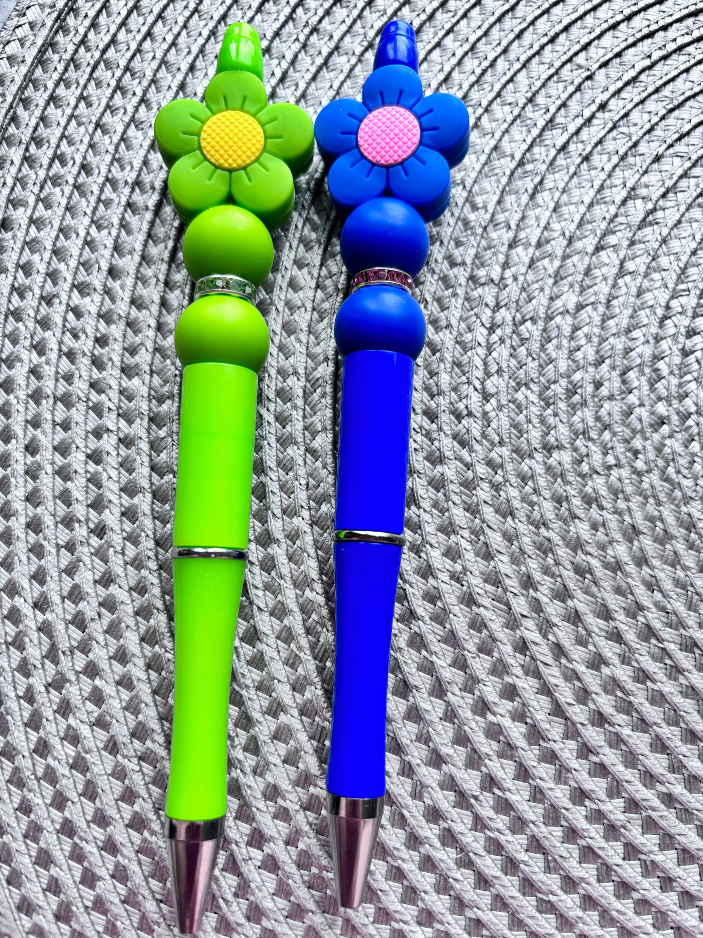 Flower pens